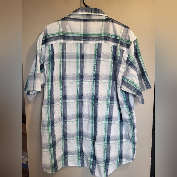 Beverly Hills Polo Club Green and Blue Plaid Shirt, Size 2XL - Picture 2 of 3